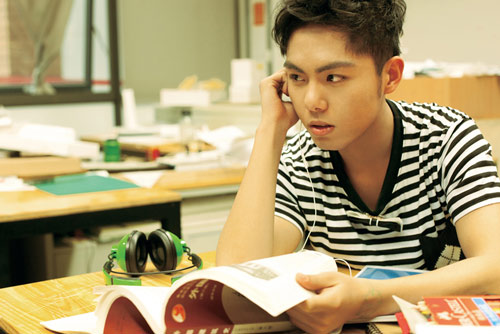 孙子涵毕业季打造《毕业声》国际团队保驾护航