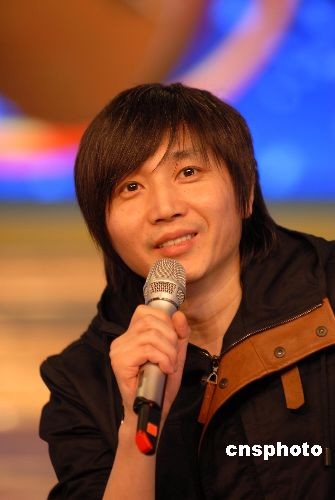 张亚东否认与王菲相熟:我们连朋友都算不上