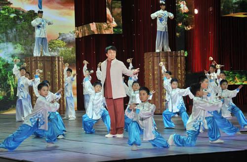 《剑心书韵》春晚献饕餮大餐 绝技加成龙精彩纷呈