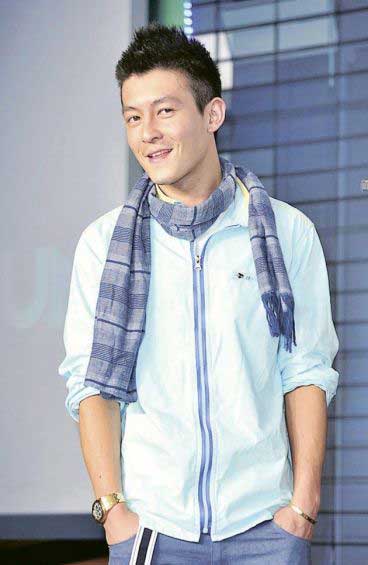 陈冠希苦于身边无<em>女友</em>作伴 发呆<em>抚摸下体</em>_娱乐