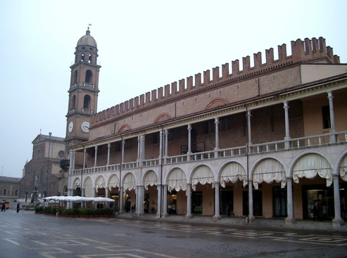 意大利陶瓷艺术之都 法恩莎小镇艺术追寻之旅