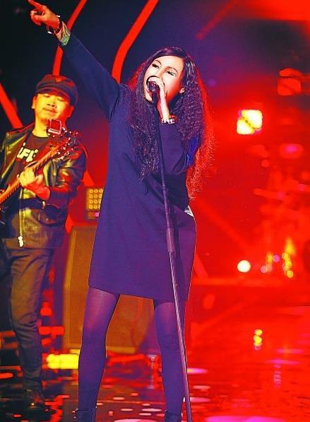 “中国摇滚第一女声”罗琦已怀孕6个月