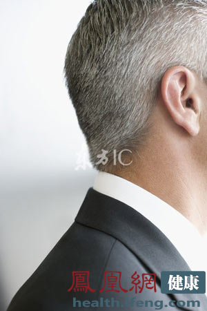 揭:白<em>头发长</em>不同的地方有不同的<em>危害</em>(图)