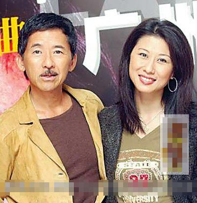 吴正元奉子结婚,并育有一子一女,1992年叶倩文林子祥合唱的《选择》成