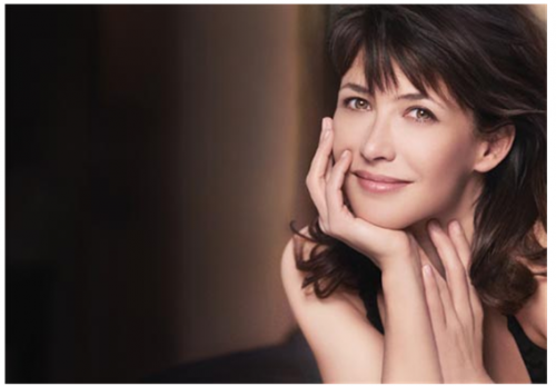 苏菲·玛索春晚搭档刘欢献民谣 部分节目单曝