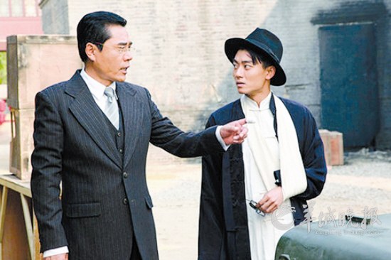 盘点荧屏一家子:张嘉译王海燕演绎《营盘镇警事》
