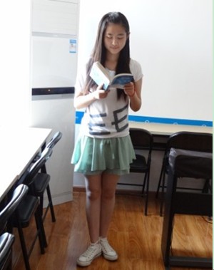 武汉承艺专家分析播音主持培训技巧