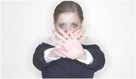 如何面对被爱妄想狂的骚扰