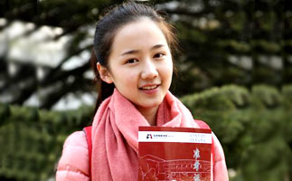 [高清]北影复试结果22日公布 清纯女生吸引眼球