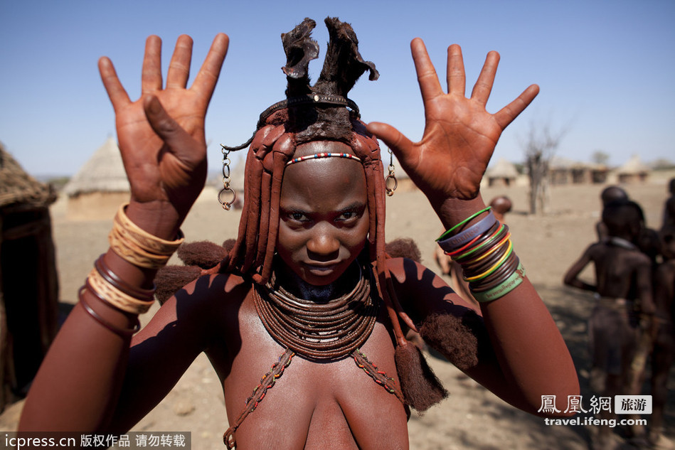 纳米比亚辛巴族掠影+露乳为美的原始部落