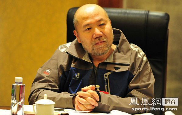 政协会议小组讨论 刘翔姚明出席