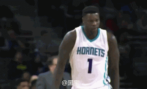 nba每日一囧:260斤的胖子被风吹倒 邓肯是基佬