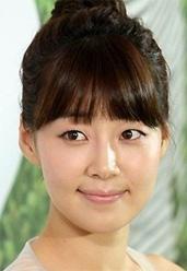 跟着单眼皮女星学画勾人眼妆
