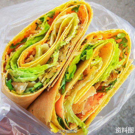 美国女子天津游玩“偷师” 回国卖煎饼果子(图)_安徽频道_凤凰网