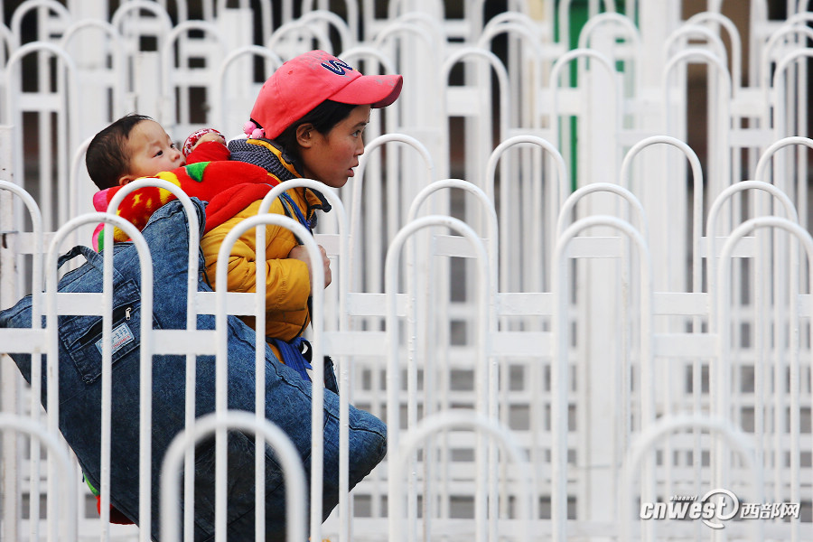 中国30年后人口_30年前美国人来中国时拍的照片(3)