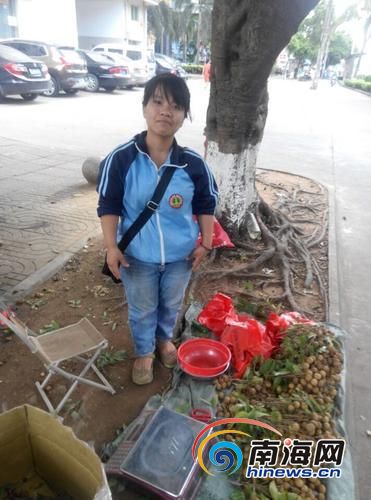 海口袖珍女孩找工作屡次碰壁 直言:只想养家糊