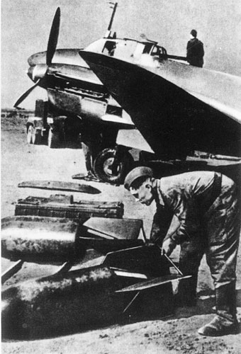 武汉会战时期中苏空军曾联合奇袭日据台松山机场 江苏频道 凤凰网