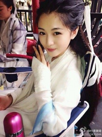 陈妍希替身美过小龙女 揭女星“极品”替身(图)