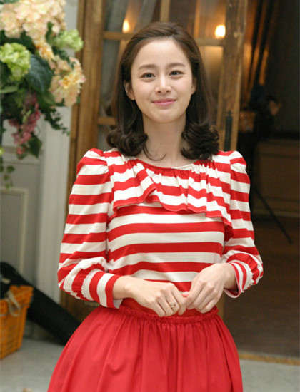 天然美女美发攻略 金泰熙示范卷发发型