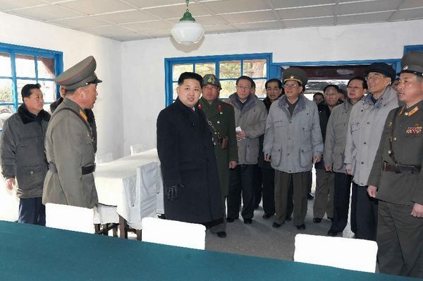 朝鲜军方现重大人事变动 韩猜测金正恩权力重