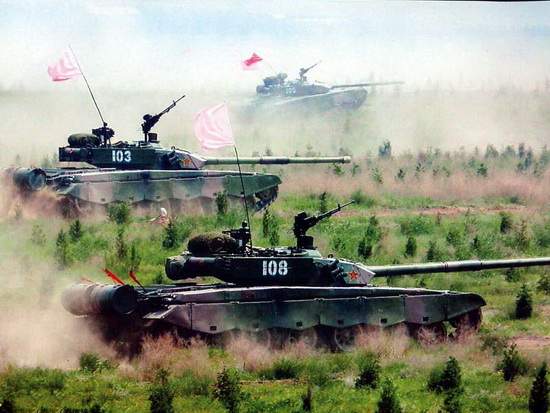 资料图:中国99式主战坦克.