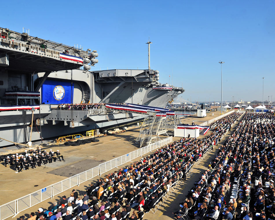 首艘核航母企业号退役 美国航母数量减至10