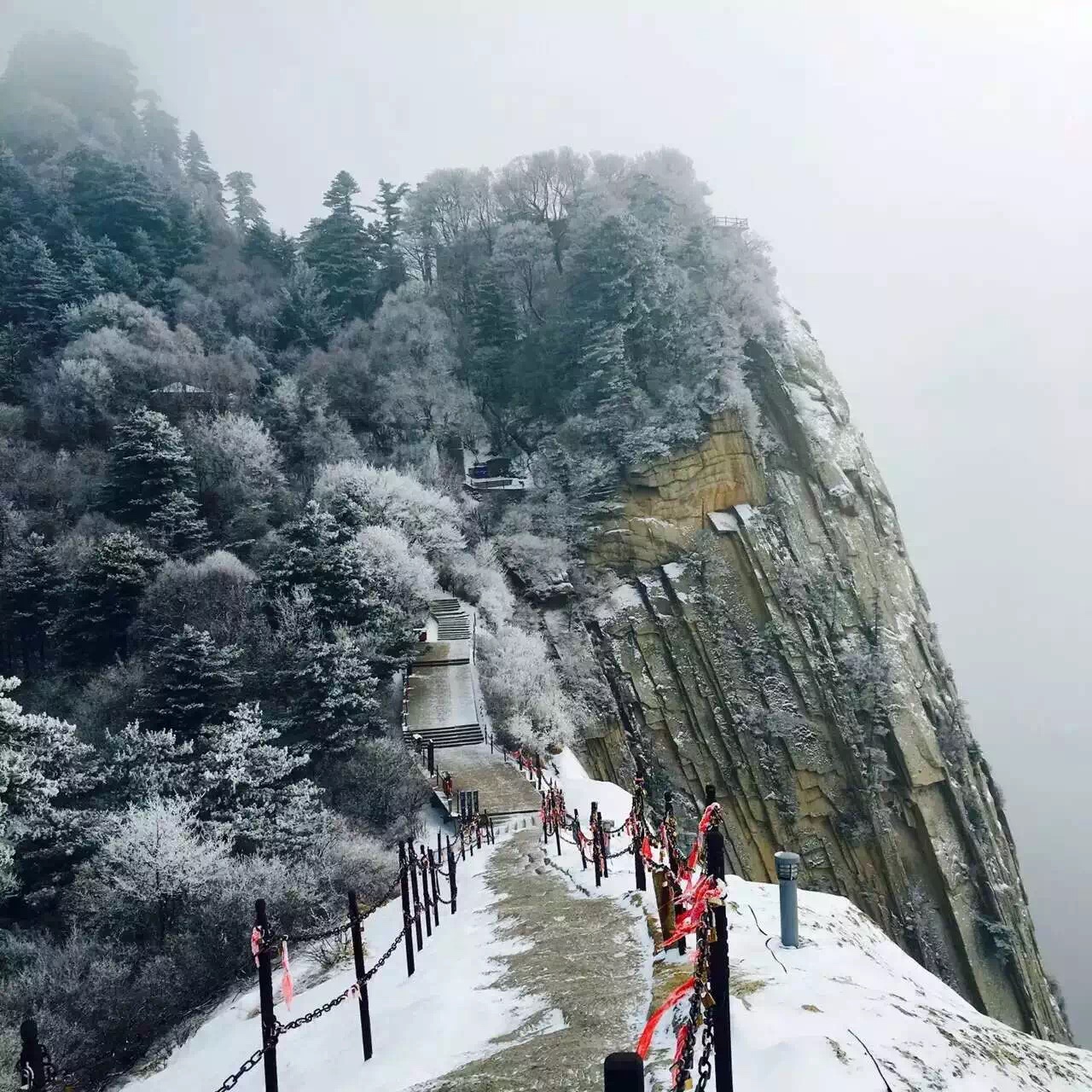 雪夜华山 你不曾见过的壮观_陕西频道_凤凰网
