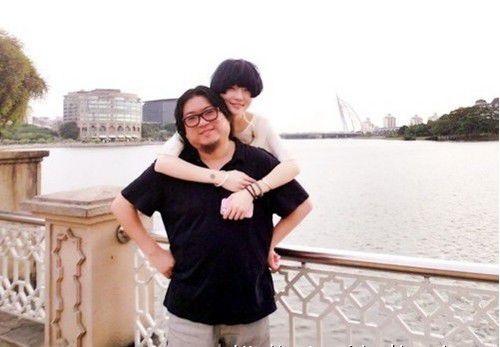 高晓松与小娇妻离婚发声明:去年6月友好离婚