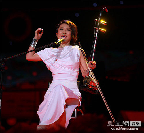 中国流行音乐史上传奇 rdn_5497c2816a2a7.jpg