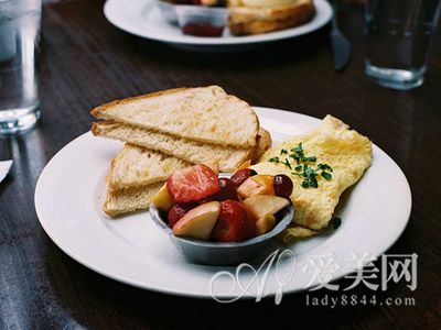  1天迅猛減1斤最快最有效的饮食减肥法