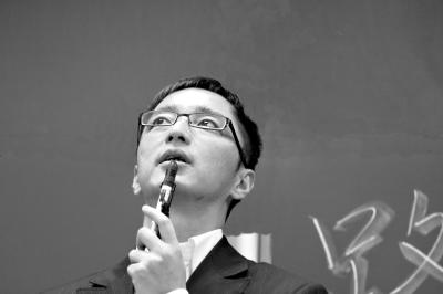 路金波被曝欠债1400万元 被迫抵押宝马轿车