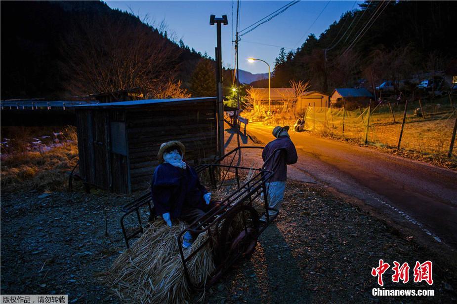 南部各村人口_法国南部天体村大探险