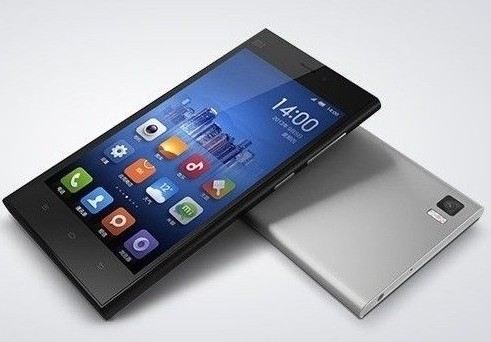 小米4手机植入吸费软件 专卖店:可能是供货商