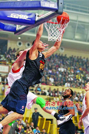 CBA广东127比114击败佛山