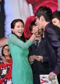 林志玲闻杨采妮结婚震惊：我也想嫁！