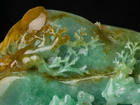 黄加绿翡翠的选购方法_中国珠宝行业网