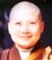 出家歌手李娜近照