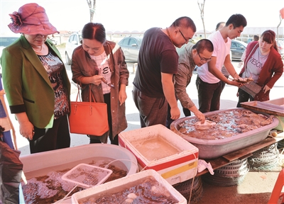 天津北塘哪家海鲜好_天津北塘集装箱海鲜街_天津地图(2)