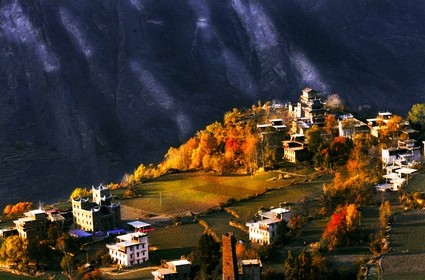 丹巴美人谷 梭坡风情邂逅迷人藏寨_江苏频道_凤凰网