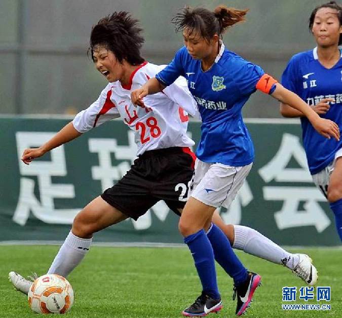女子足球U18复赛: 山东3比0胜浙江