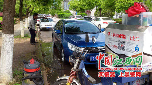 贫困生人均年收入_尤人均年收入约6190元(3)