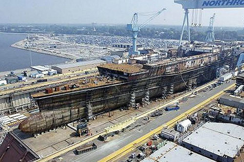 美国福特号核动力航母结构工程完成90%