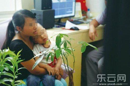 昆明一家长称老师用针扎孩子 幼儿园：绝无此事