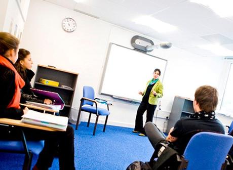 雅思培训机构经验:小班化教学 定制化服务-厦门