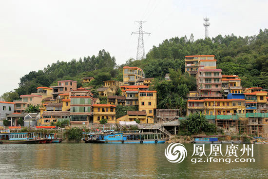 清城区东城街白庙村,从原来的小渔村逐步变成规范化的旅游景点为解决"