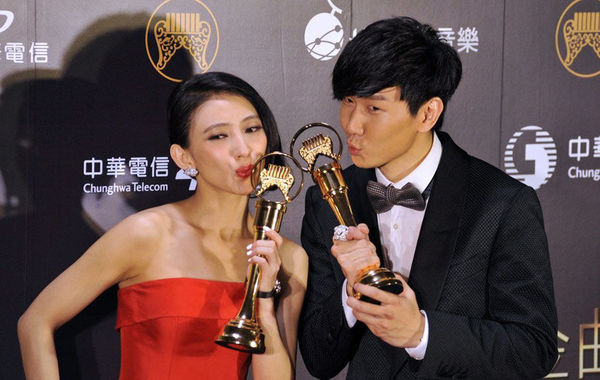 金曲奖:林俊杰戴佩妮分获歌王歌后 李荣浩夺最