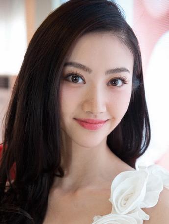 新京城四美资料背景大曝光 私房美照素颜照盘