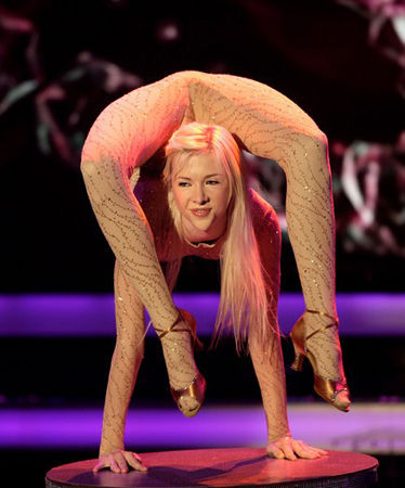 世界上最柔软的人艺术作品照