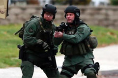 美退伍军人当孩子面枪杀他们母亲