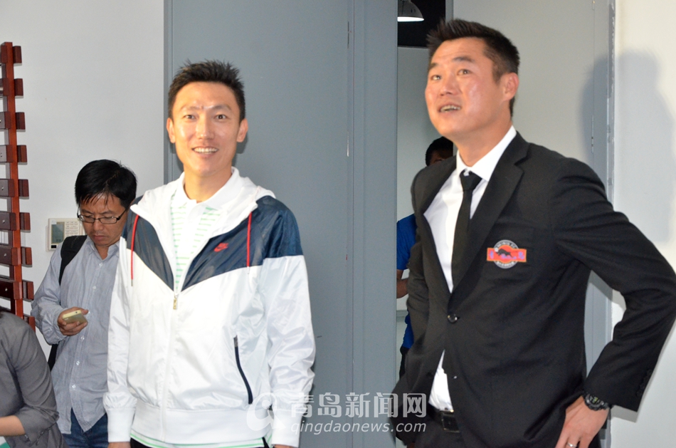 追风少年回家 青岛足球旗帜人物曲波加盟海牛